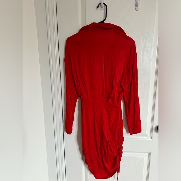Red satin ruched Zara dress - Picture 4 of 4